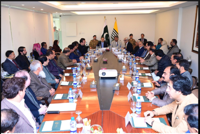 جموں وکشمیر کا تنازعہ کی حیثیت بین الاقوامی سطح پر تسلیم شدہ ہے، آزاد جموں و کشمیر اور گلگت بلتستان کا بذریعہ سڑک رابطہ انتہائی ضروری ہے ،نگران وزیراعظم