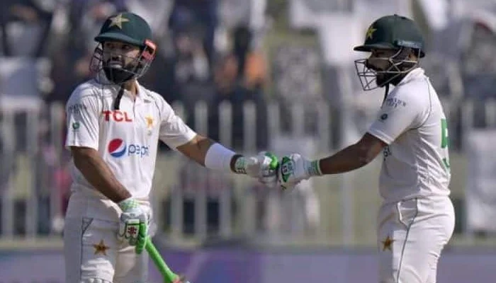 Pakistan and Victoria XI