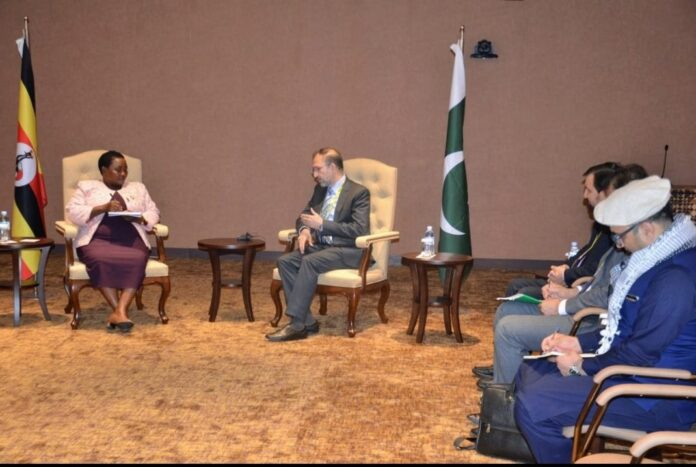 پاکستانی سفیر سید حیدر شاہ کی قیادت میں وفد کی یوگنڈا کی وزیر اعظم سے ملاقات، دوطرفہ تجارت پر تبادلہ خیال