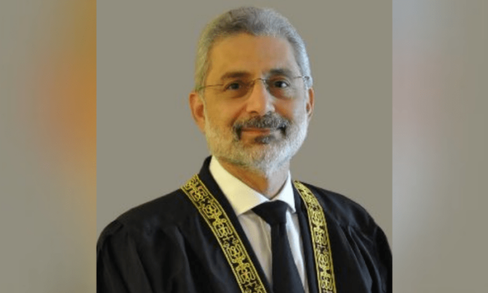 چیف جسٹس آف پاکستان کی سربراہی میں 7 رکنی لارجر بینچ کی تاحیات نااہلی کیس کی سماعت کی