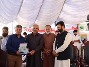محکمہ لائیوسٹاک کے زیر اہتمام بہادر نگر اوکاڑہ میں بھینس دودھ میلہ دوسرے روز بھی جاری