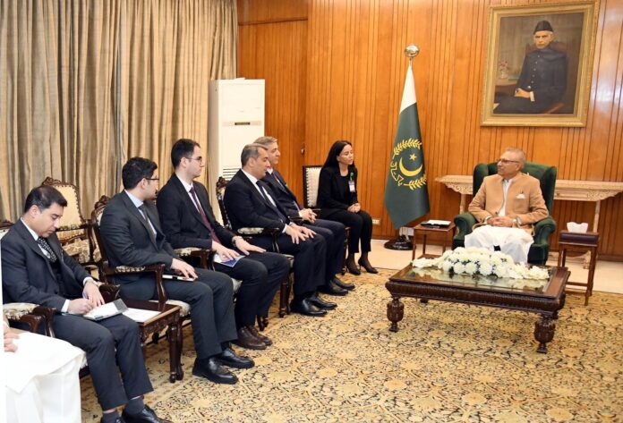 پاکستان اور آذربائیجان کے اعلی آڈٹ اداروں کے درمیان تعاون بڑھانے کی ضرورت ہے، صدر مملکت ڈاکٹر عارف علوی کی آذربائیجان کے چیمبر آف اکائونٹس کے چیئرمین ووگر گل محمدوف سے گفتگو