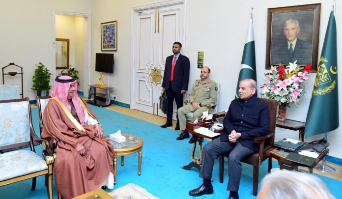 وزیراعظم محمد شہباز شریف سے بحرین کے نیشنل گارڈ کے کمانڈرشیخ محمد بن عیسیٰ بن سلمان الخلیفہ کی ملاقات