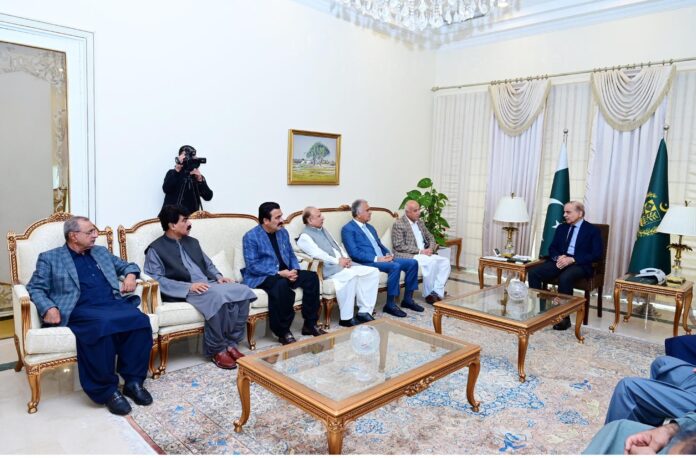 وزیراعظم محمد شہباز شریف سے نیشنل پارٹی کے وفد کی ملاقات