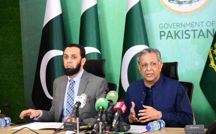 ٹیکس دہندگان کو سہولیات کی فراہمی اور غریب آدمی کی بہتری کیلئے ٹیکس کے قانون میں تبدیلیاں کی گئی ہیں،بجلی چوری کی روک تھام اور ٹیکس کی ادائیگی ہمارا قومی فرض ہے،وفاقی وزیر قانون و انصاف کی وفاقی وزیر اطلاعات و نشریات کے ہمراہ پریس کانفرنس