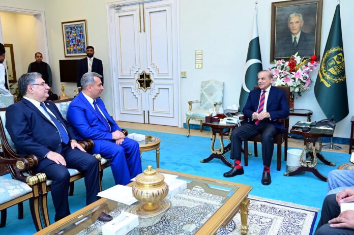 پاکستان اور آذربائیجان کے درمیان تجارت ، سرمایہ کاری اور رابطوں کو بڑھانے کیلئے مل کر کام کرنے کی ضرورت ہے، وزیراعظم محمد شہباز شریف سے آذربائیجانی سفیر کی ملاقات