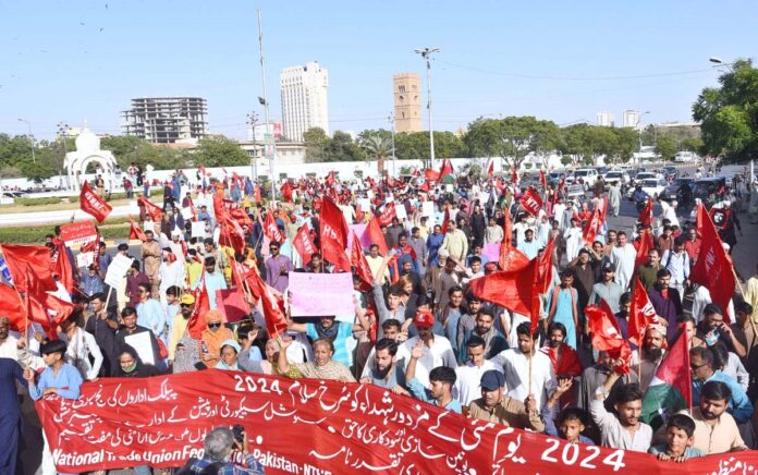 کراچی میں محنت کشوں کا دن منایا گیا،شہر میں ریلیوں،سیمینار زاورتقاریب کا انعقاد