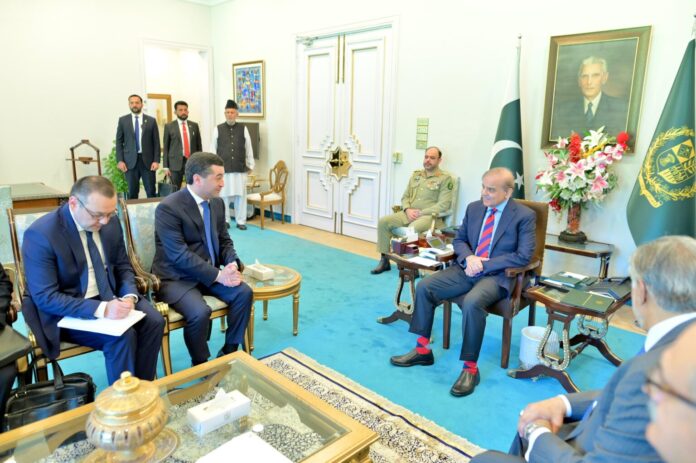 وزیرِ اعظم شہباز شریف سے ازبکستان کے وزیر خارجہ کی ملاقات،تجارت، معیشت، سیکورٹی، دفاع، سماجی روابط اور دیگر شعبوں میں تعاون بڑھانے پر تبادلہ خیال