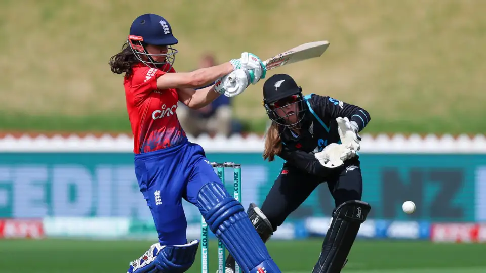 England and New Zealand women's teams