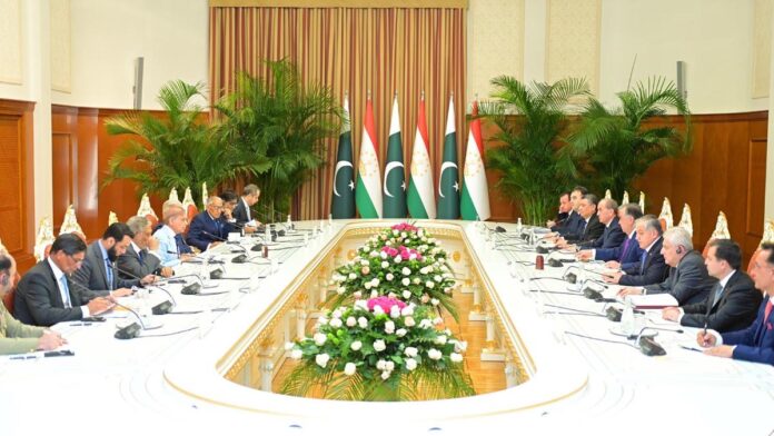Signing of MoUs and agreements between Pakistan and Tajikistan