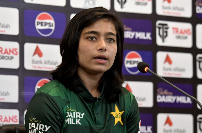 جنوبی افریقہ کے خلاف سیریز جیت کر ٹی 20 ورلڈ کپ کیلئے اعتماد حاصل کریں گے،کپتان پاکستانی ویمنز ٹیم فاطمہ ثناء جنوبی افریقہ کے خلاف سیریز جیت کر ٹی 20 ورلڈ کپ کیلئے اعتماد حاصل کریں گے،کپتان پاکستانی ویمنز ٹیم فاطمہ ثناء