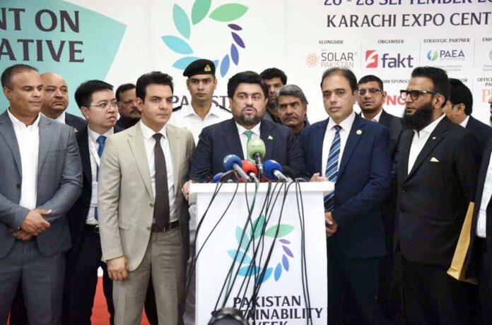 پاکستان سسٹین ایبلٹی ویک سے ماحولیاتی تحفظ اور قابل تجدید توانائی کے شعبے میں جدت آئے گی،گورنر سندھ