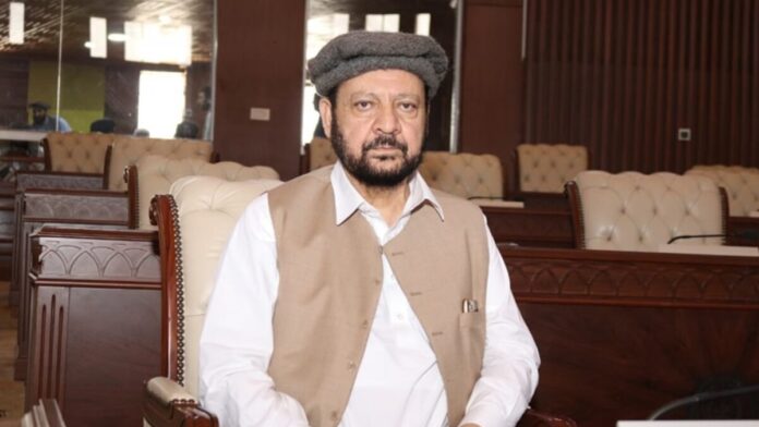 وزیر اعلیٰ گلگت بلتستان حاجی گلبر خان نے بلدیاتی انتخابات کی حلقہ بندیوں کے حوالے سے افسران کیلئے 3روزہ تربیتی ورکشاپ کے اختتامی تقریب سے خطاب وزیر اعلیٰ گلگت بلتستان حاجی گلبر خان نے بلدیاتی انتخابات کی حلقہ بندیوں کے حوالے سے افسران کیلئے 3روزہ تربیتی ورکشاپ کے اختتامی تقریب سے خطاب