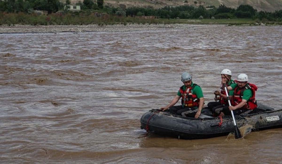 افغانستان میں مسافر گاڑی دریا میں گرنے سے 8 افراد جاں بحق