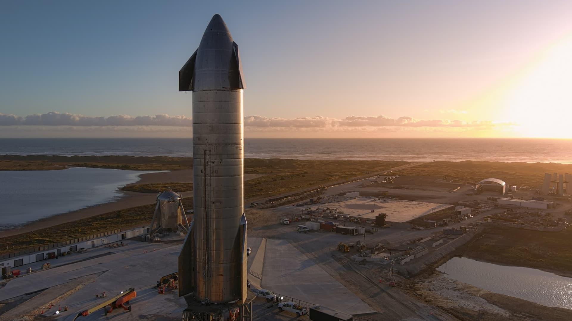SpaceX launched
