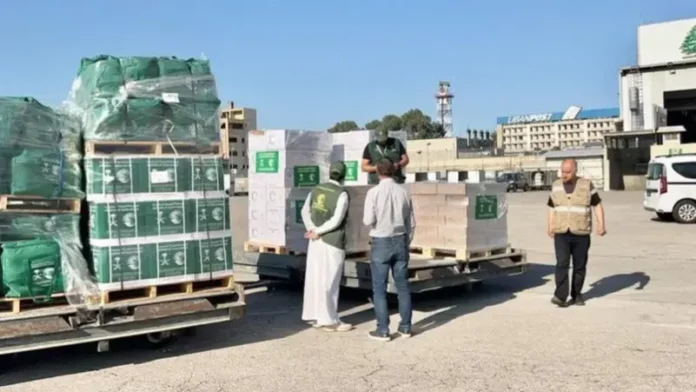 سعودی عرب کا 12 واں مال بردار طیارہ امدادی سامان لے کربیروت پہنچ گیا