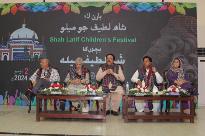 ملک میں امن اور بھائی چارے کے پیغام کو بڑھانے کیلئے صوفی شاعروں کے پیغام کو عام کرنا ہوگا، ڈاکٹر اسحاق سمیجو