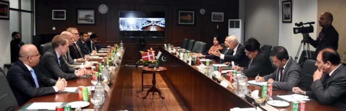 وفاقی وزیر بحری امور قیصراحمد شیخ سے ڈنمارک کی شپنگ کمپنی میرسک لائن کے سینئر حکام کی ملاقات