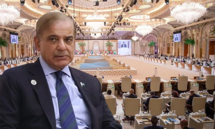 وزیراعظم شہباز شریف عرب۔اسلامک ممالک کے غیر معمولی سربراہی اجلاس میں شرکت کے لیے پہنچ گئے