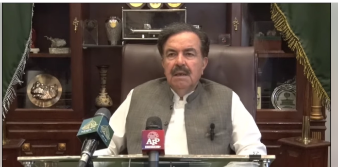 یونیورسٹی میں جاب فیئر کا انعقاد صنعتکاروں اور مختلف کمپنیوں کے مالکان کو متعلقہ ماہرین اور باصلاحیت افرادی قوت تک رسائی کے قابل بناتا ہے ، گورنر بلوچستان جعفرخان مندوخیل