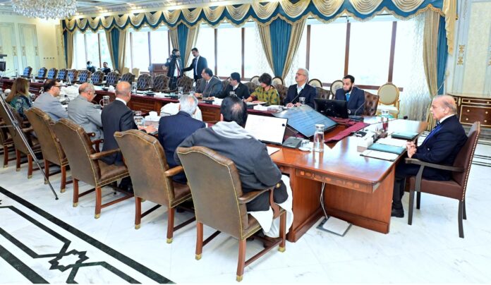انسانی سمگلروں کے سہولت کار سرکاری افسروں کے خلاف تادیبی کارروائیاں خوش آئند ، انسانی سمگلنگ میں ملوث تمام گروہوں کے خلاف سخت قانونی کارروائی کی جائے ، وزیراعظم محمد شہباز شریف