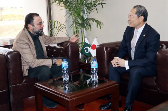 وفاقی وزیر چوہدری سالک حسین سے جاپان کے سفیر کی ملاقات