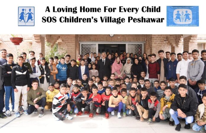 چیف جسٹس آف پاکستان جسٹس یحییٰ آفریدی کا احیات آباد، پشاور میں ایس او ایس ولیج کا دورہ ، ترجمان سپریم
