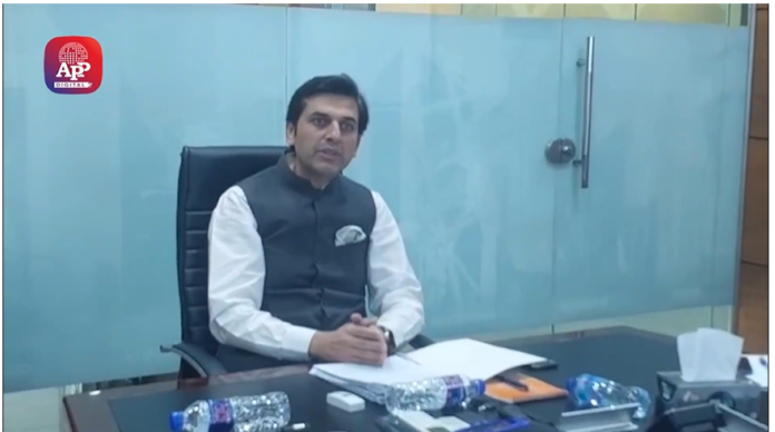 صوبائی وزیر تعمیرات کی زیرصدارت اجلاس ، شاہرائوں، فلائی اوور اور انڈر پاسز کے کام کی رفتار کا جائزہ