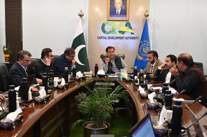 چیئرمین سی ڈی اے کی زیر صدارت سیکٹر ڈویلپمنٹ کے حوالے سے اجلاس