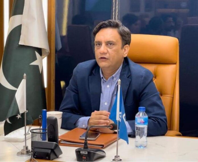 غیرقانونی تعمیرات و غیرقانونی کمرشل عمارتوں، کمرشل فیس نادہندگان املاک کے خلاف آپریشن جاری ہے،طاہر فاروق