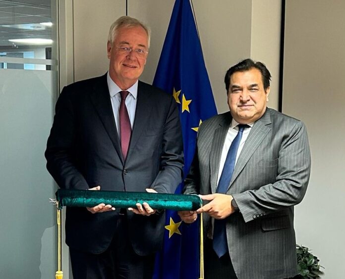 Ambassador Rahim Hayat Qureshi