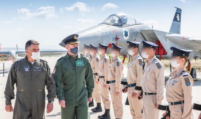 1,000 Israeli pilots call for ceasefire