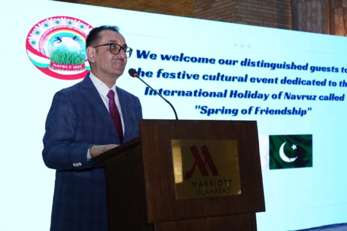 گلیشیرز کے تحفظ کے حوالہ سے تیسری بین الاقوامی کانفرنس 29 تا 31 مئی کو دوشنبہ میں منعقد ہوگی ،تاجک سفیر شریف زادہ یوسف تویر