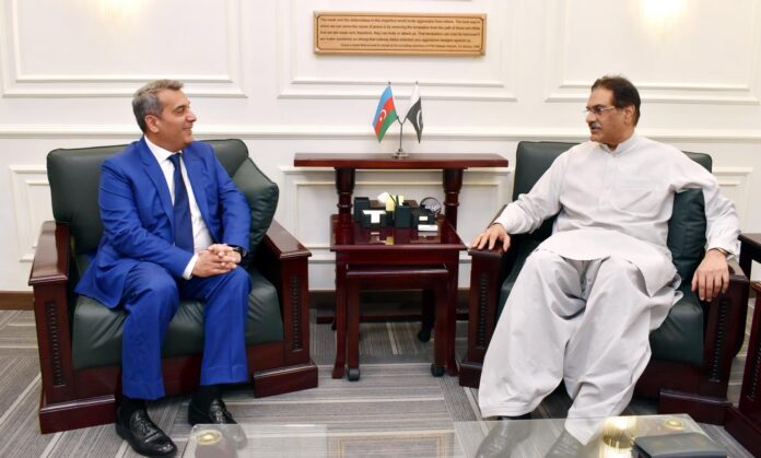 پاکستان اور آذربائیجان کے درمیان دفاعی تعلقات مزید بڑھنے کے بہت زیادہ امکانات موجودہیں، وفاقی وزیر دفاعی پیداوار محمد رضا حیات ہراج کی آذربائیجان کے سفیر سے ملاقات میں گفتگو