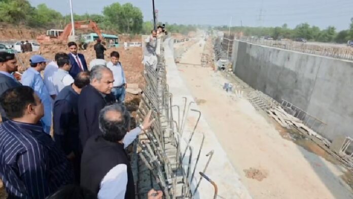 اسلام آباد کو ٹریفک نظام اور سہولتوں کے حوالے سے عالمی معیار کا شہر بنانا پہلی ترجیح ہے، وفاقی وزیر داخلہ