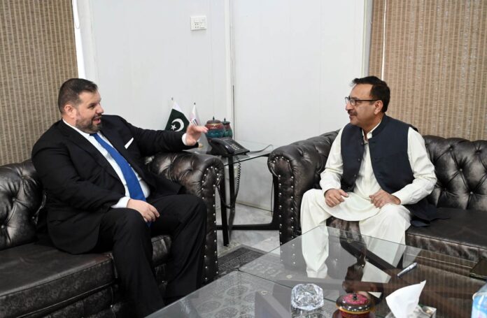 رومانیہ کے سفیر کی منیجنگ ڈائریکٹر اے پی پی محمد عاصم کھچی سے ملاقات، میڈیا کے شعبے میں تعاون کو تقویت دینے پر تبادلہ خیال