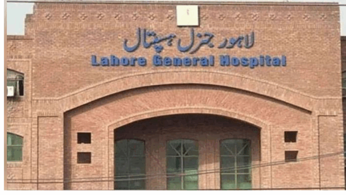 جنرل ہسپتال شعبہ ایمرجنسی میں کسی بھی ناگہانی صورتحال سے نمٹنے کیلئے ہیلتھ پروفیشنلز ہمہ وقت تیار ہیں، ایم ایس