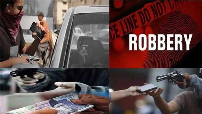 مظفرگڑھ ،مسلح ڈاکو گن پوائنٹ پر شہری سے موٹرسائیکل چھین کر فرار