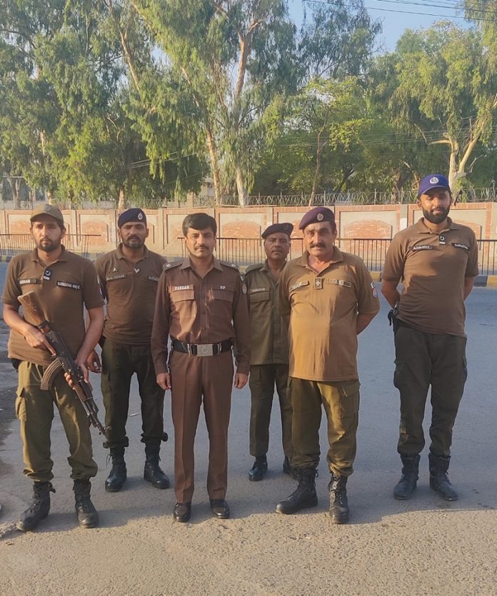 سرگودھا،عید الاضحیٰ کی نماز کی ادائیگی کے لیے پولیس کی جانب سے سیکورٹی کے فول پروف انتظامات