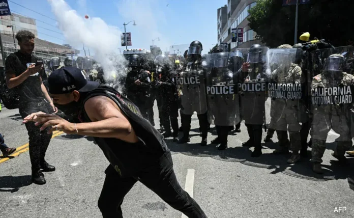 Curfew imposed in the US city of Los Angeles