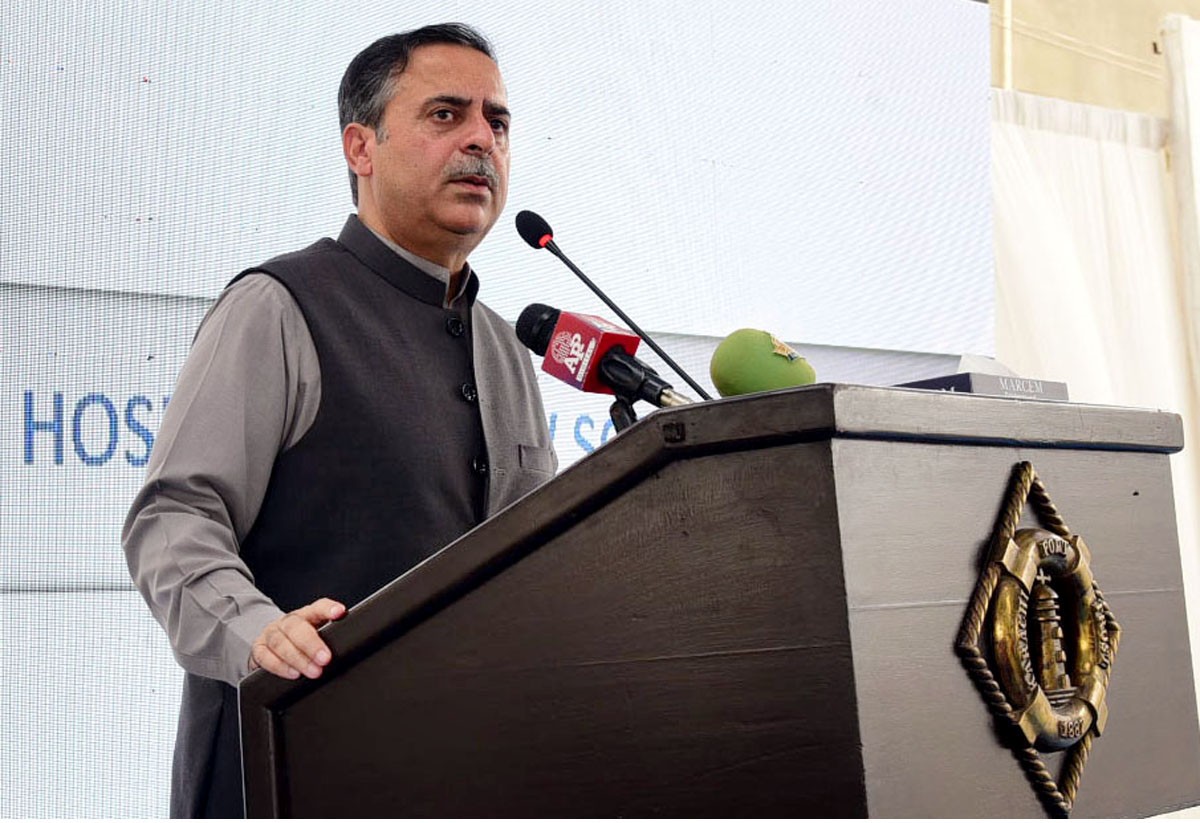 وفاقی وزیر بحری امور نے اظہار عباسی ہسپتال میں 300 کلو واٹ سولرائزیشن منصوبے کا افتتاح کر دیا