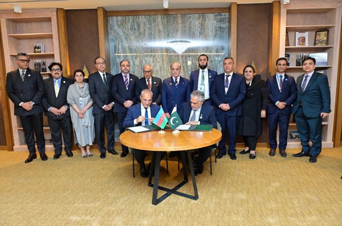 آذربائیجان کی جانب سے پاکستان میں 2 ارب ڈالر کی سرمایہ کاری کے معاہدے پر دستخط