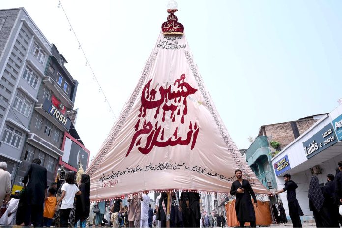 ملک بھر میں کل نواسہ رسول امام حسین علیہ السلام کی لازوال شہادت کی یاد کو عقیدت و احترام سے منایا جائے گا