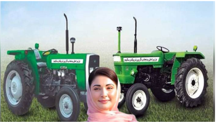 ضلع بہاولپور میں 35 کاشتکاروں میں گرین ٹریکٹرز کی چابیاں تقسیم کی گئیں