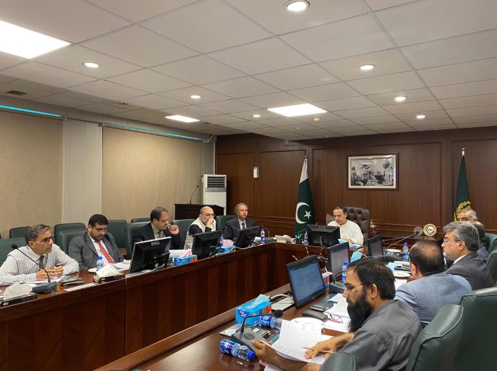 وفاقی وزیر برائے بحری امور محمد جنید انوار چوہدری کا قومی جہاز رانی کے شعبے کو مضبوط بنانے کے لیے حکومت کے عزم کا اعادہ