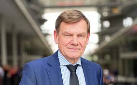 German Foreign Minister Johannes Waddeweihl