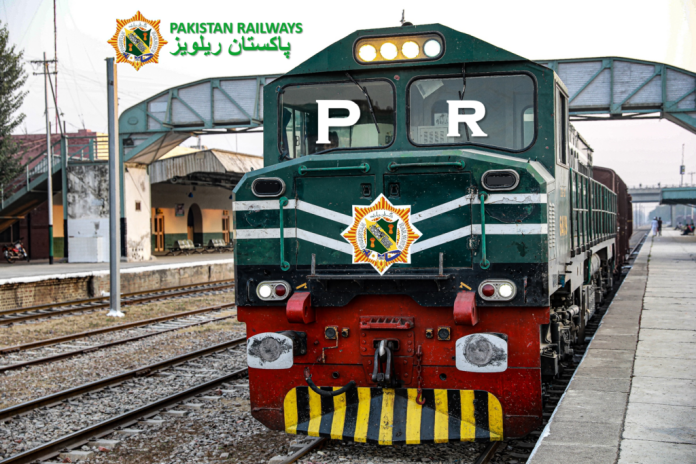 لاہور تا راولپنڈی ٹرین آپریشن بحال، متاثرہ ٹریکس کلیئر کر دیئے گئے