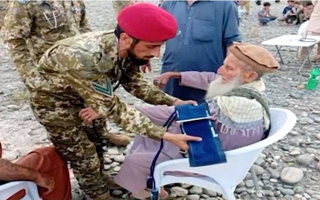 گلگت بلتستان میں پاک فوج کی امدادی کارروائیاں جاری
