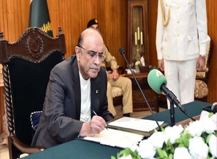 صدر آصف علی زرداری نے انسدادِ دہشت گردی (ترمیمی) بل 2025 کی منظوری دے دی