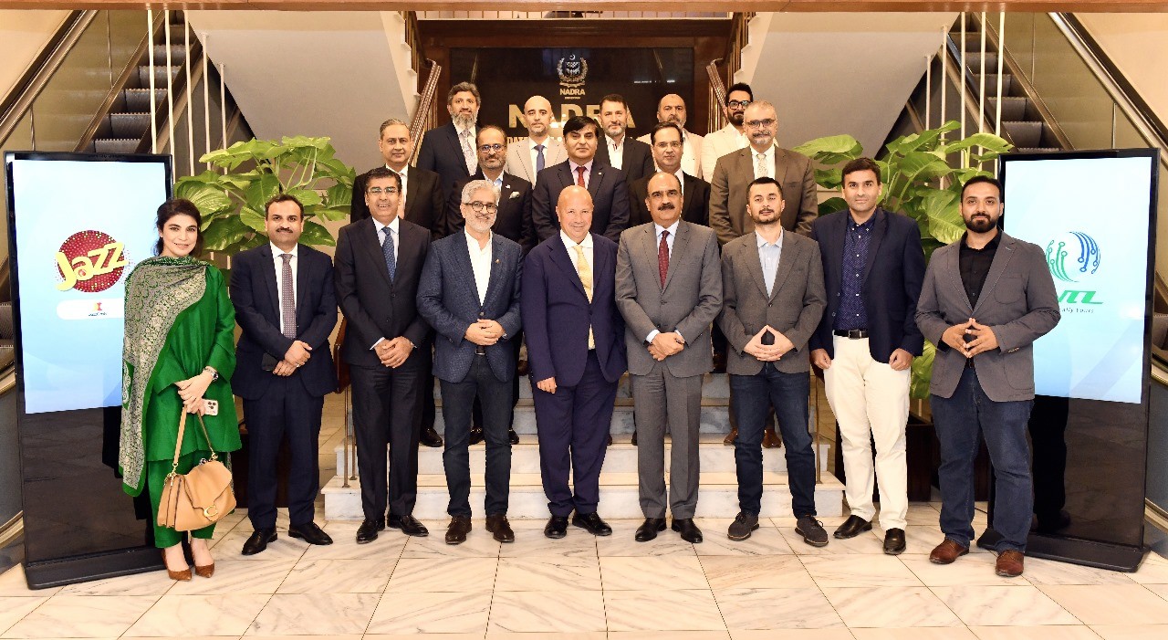 جاز اور نادرا ٹیکنالوجیز لمیٹڈ کے درمیان مفاہمتی یادداشت پر دستخط